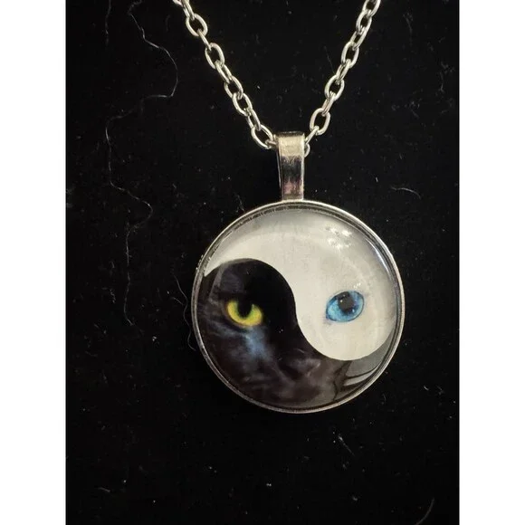 Yin Yang Cat Pendant Necklace – 20 Inches, Silver Tone Chain - Picture 6 of 7